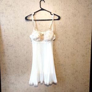 Womans Cinema Etoile nightie size large
